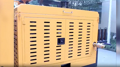 Буровая установка для бурения скважин на гусеничном ходу KW300